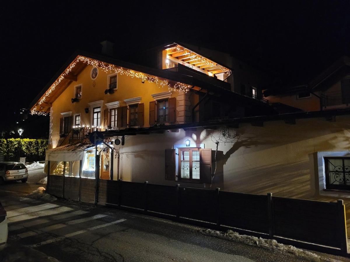 Hotel Garni Salvanel Cavalese Zewnętrze zdjęcie