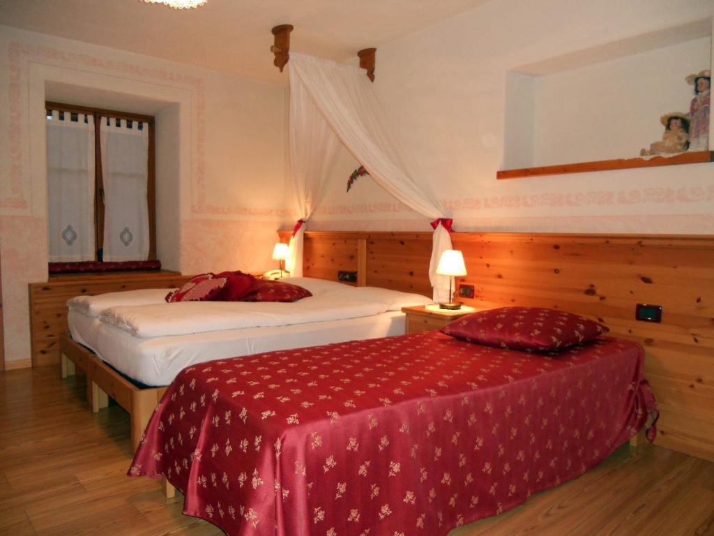 Hotel Garni Salvanel Cavalese Pokój zdjęcie