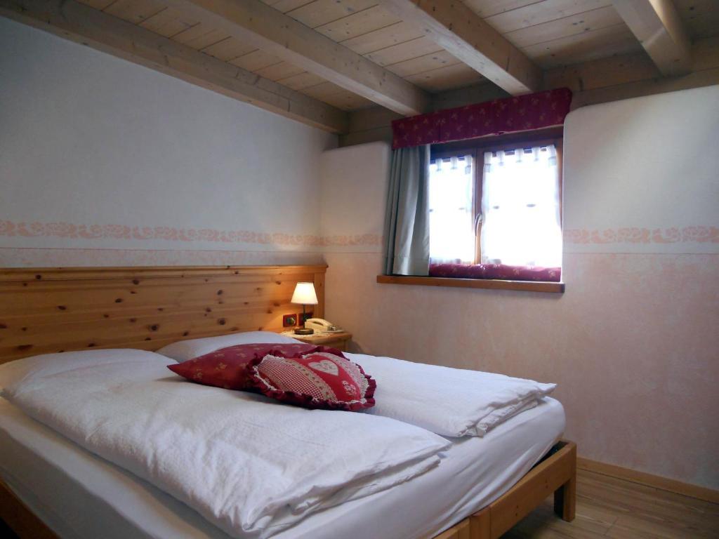 Hotel Garni Salvanel Cavalese Pokój zdjęcie
