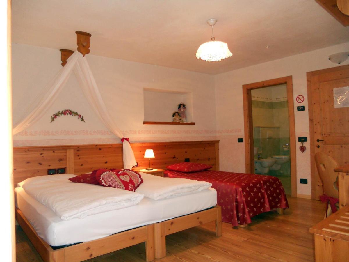 Hotel Garni Salvanel Cavalese Zewnętrze zdjęcie